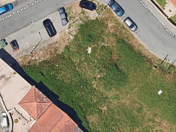 Terreno para construção em Oliveira do Douro