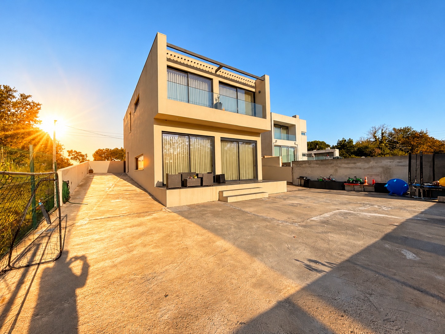 WhatsApp Image 2026-10-23 at 13.08.30 (12) Moradia T3+1 independente com Terreno de 823 m² em Canelas – Vila Nova de Gaia
