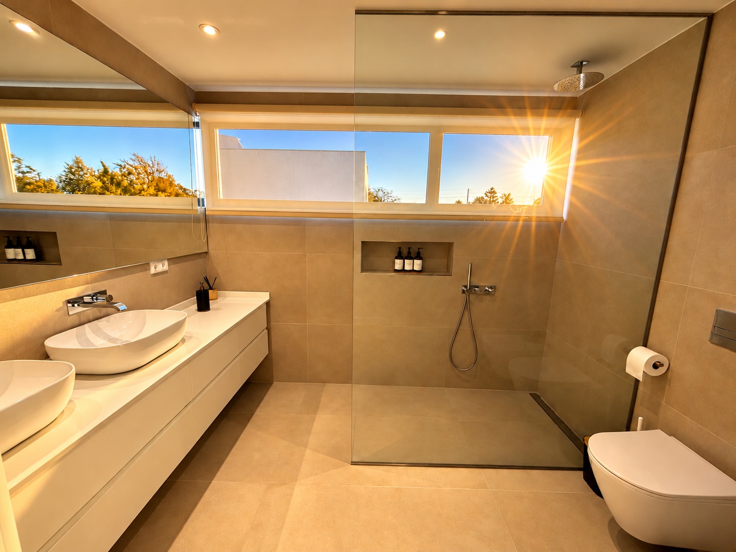 WhatsApp Image 2026-10-23 at 13.08.30 (2) Moradia T3+1 independente com Terreno de 823 m² em Canelas – Vila Nova de Gaia