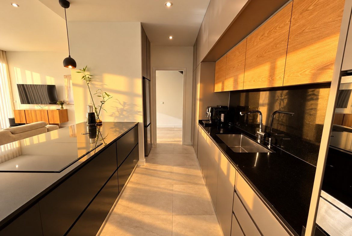 Moradia T3+1 independente com Terreno de 823 m² em Canelas – Vila Nova de Gaia