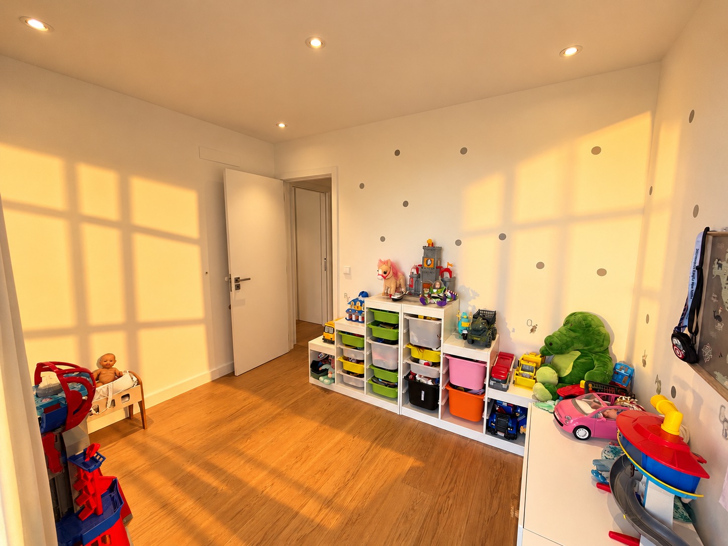 WhatsApp Image 2026-10-23 at 13.08.31 (10) Moradia T3+1 independente com Terreno de 823 m² em Canelas – Vila Nova de Gaia